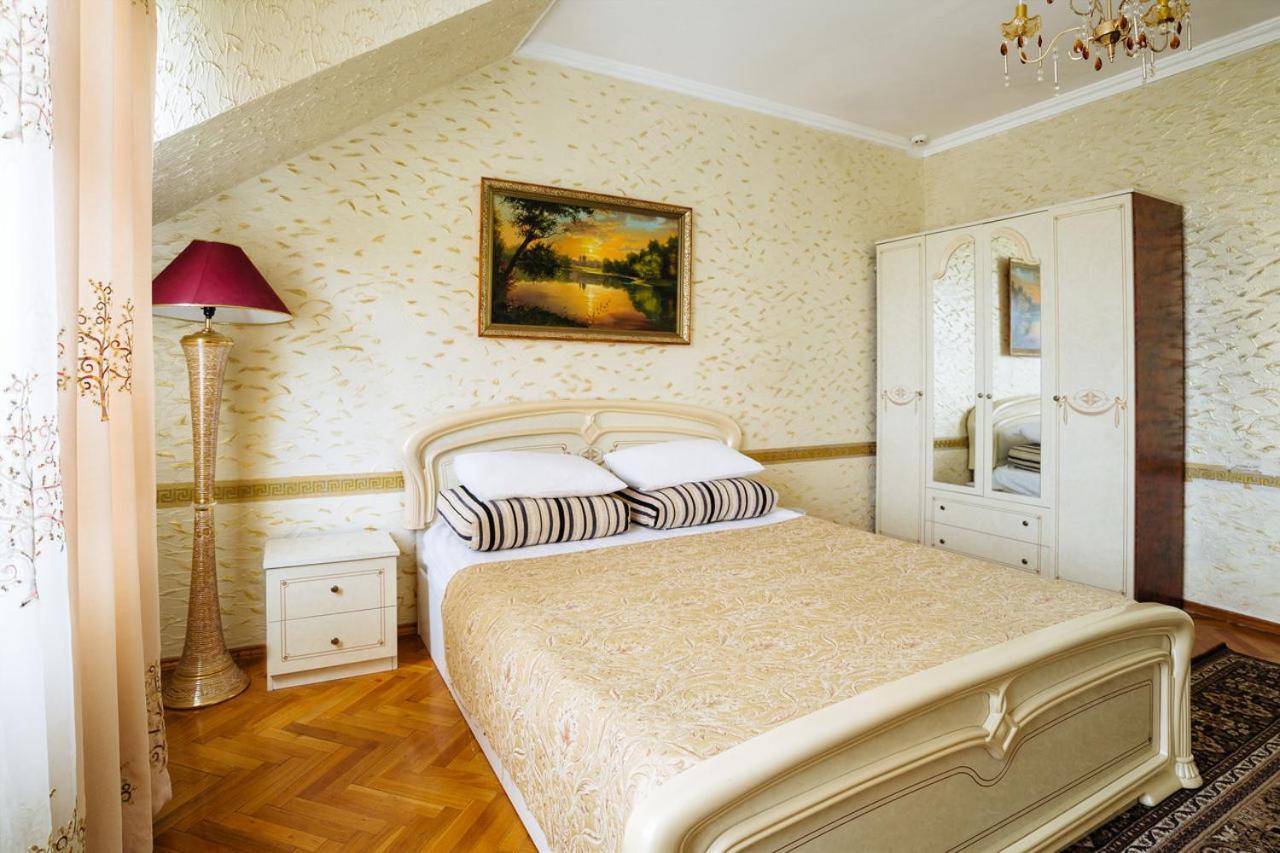 Ezio Hotel Codru Buitenkant foto